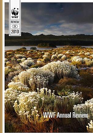 Cover of the WWF Annual Review 2010 / ©: Liesel Kershoff / ©: Liesel Kershoff